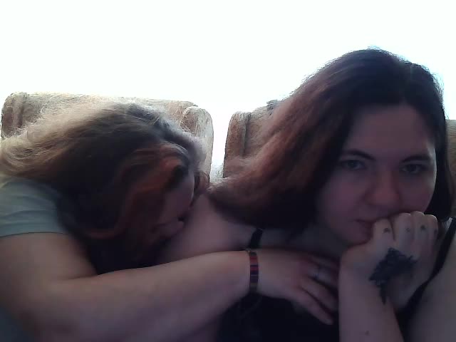 HollyXEva Cam Model Chat March 4, 2026