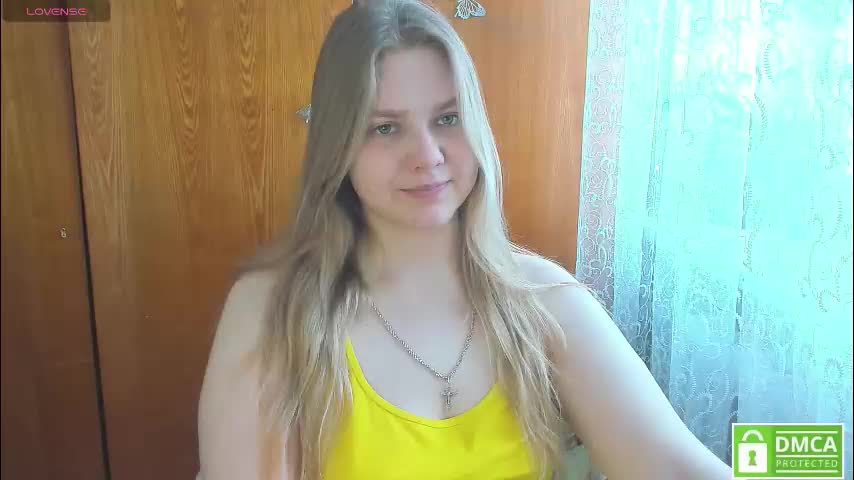 emmafrizea Cam Model Chat March 4, 2026