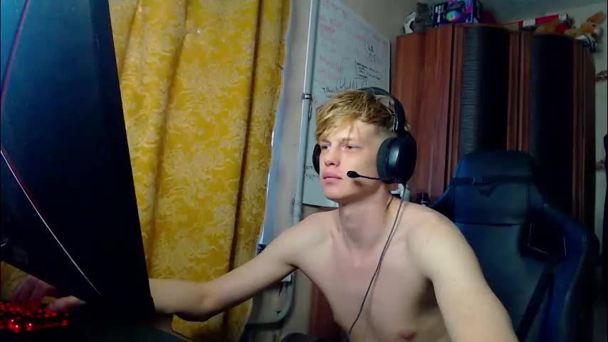 shyredstar Cam Model Chat March 4, 2026