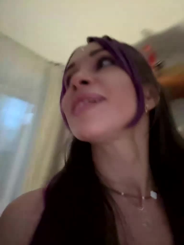 VIP17CoupleDream Cam Model Chat March 4, 2026