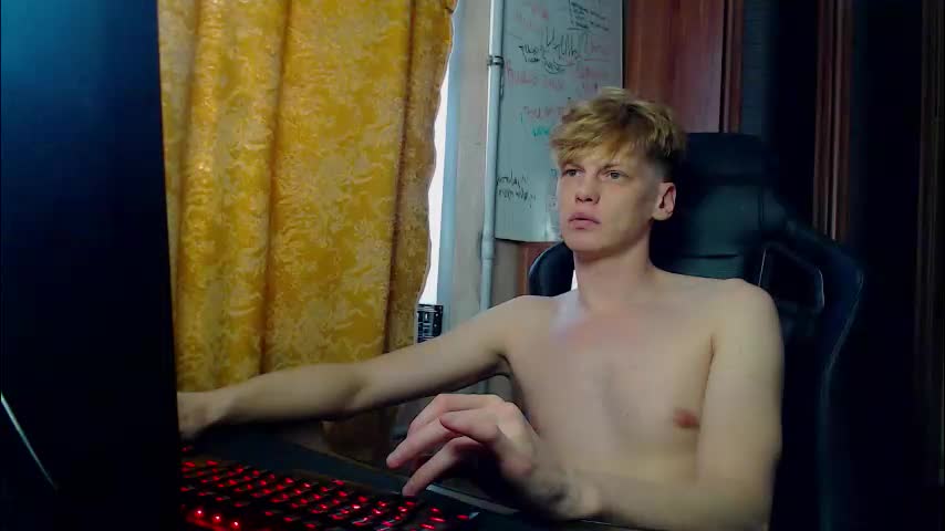 shyredstar Cam Model Chat March 4, 2026