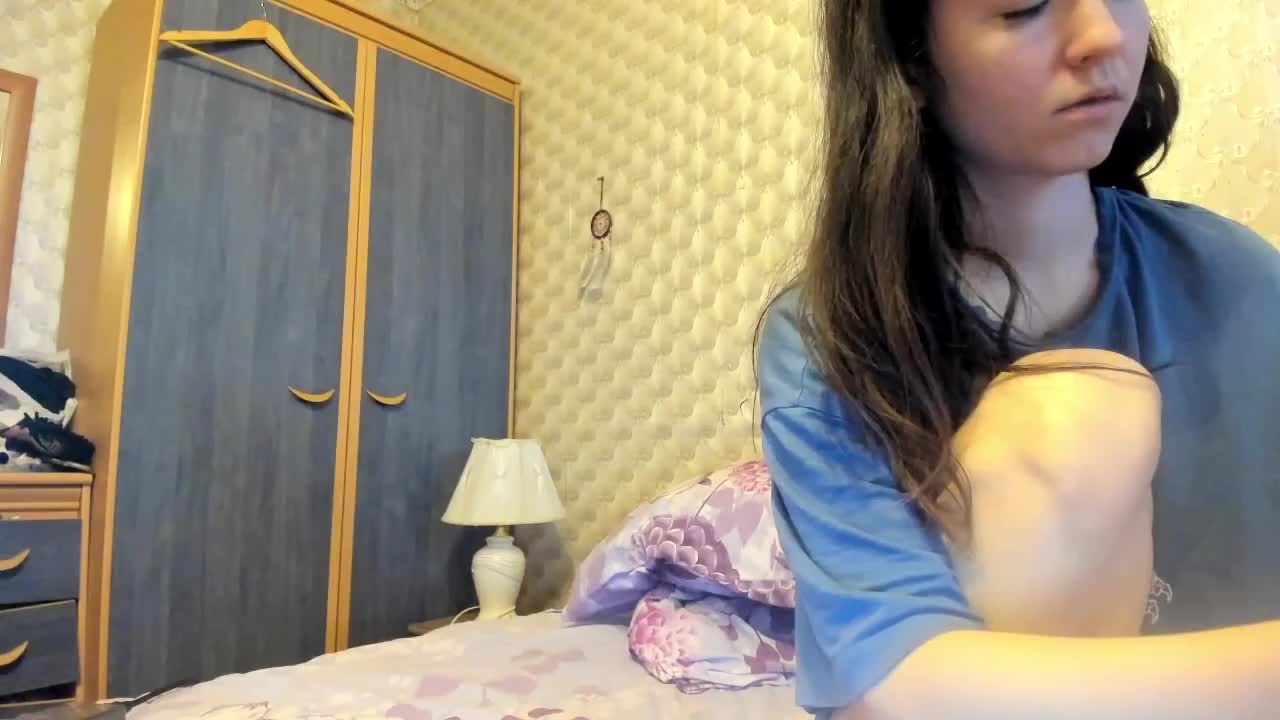 Kiticattt Cam Model Chat March 4, 2026