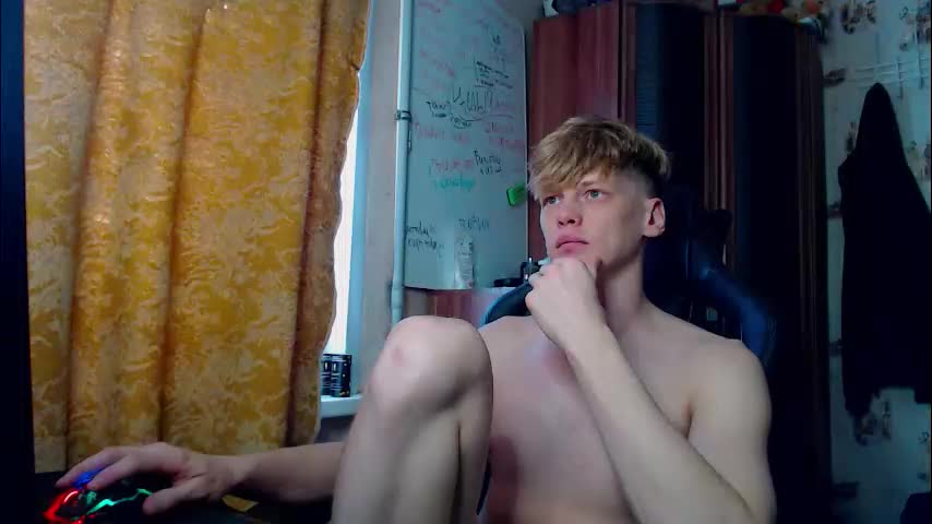 shyredstar Cam Model Chat March 4, 2026