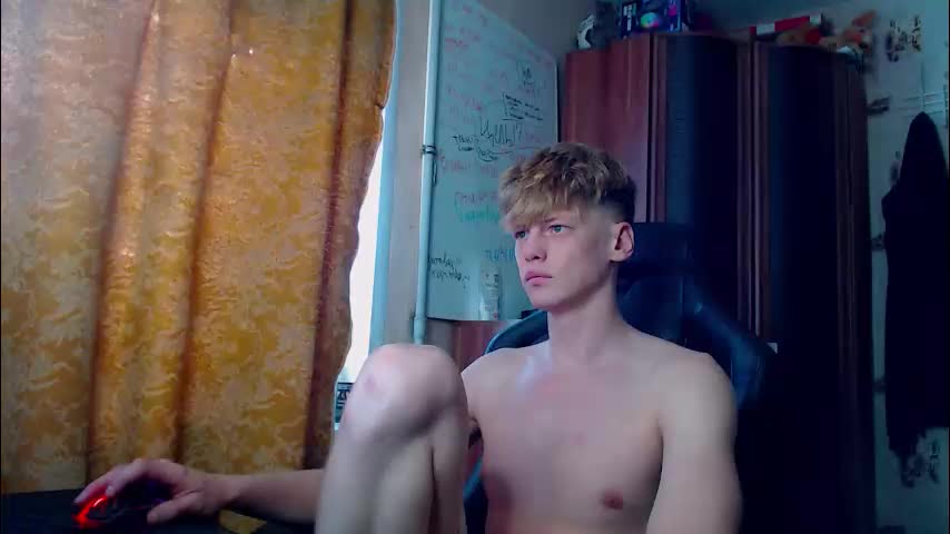 shyredstar Cam Model Chat March 4, 2026