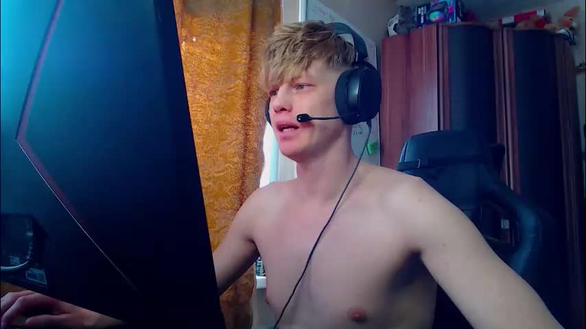 shyredstar Cam Model Chat March 4, 2026