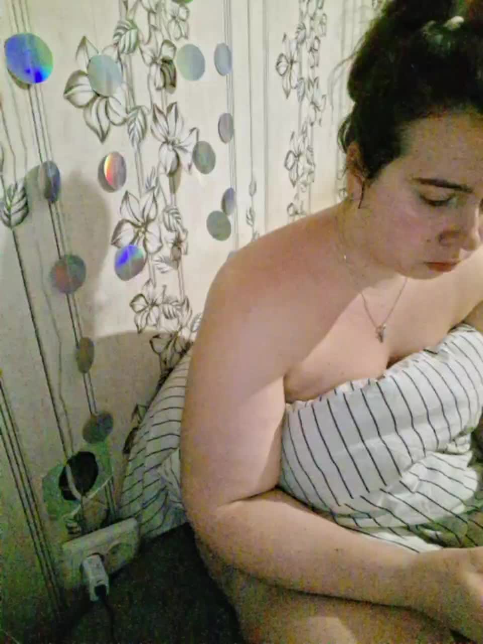 96Angel96 Cam Model Chat March 4, 2026