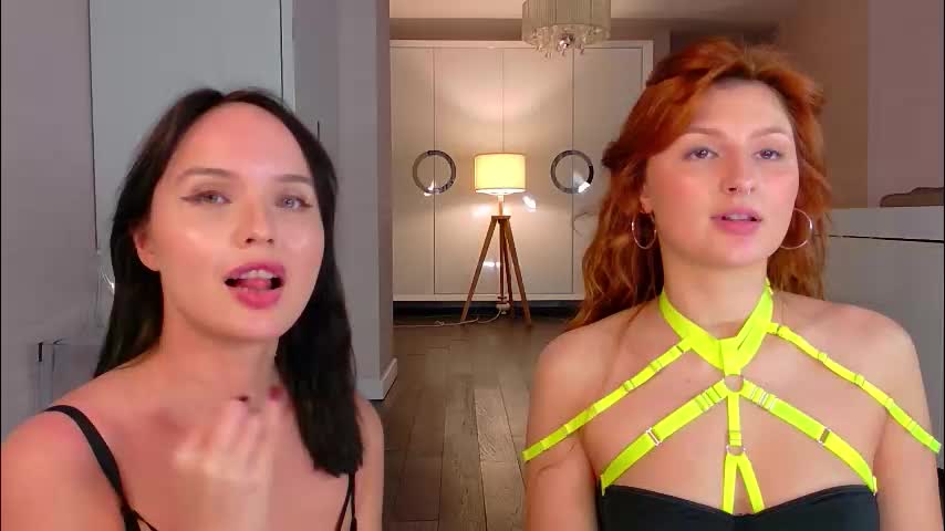 sexxxsirens Cam Model Chat March 4, 2026