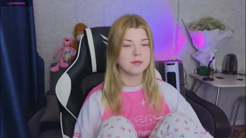 _kirieshka Cam Model Chat March 4, 2026