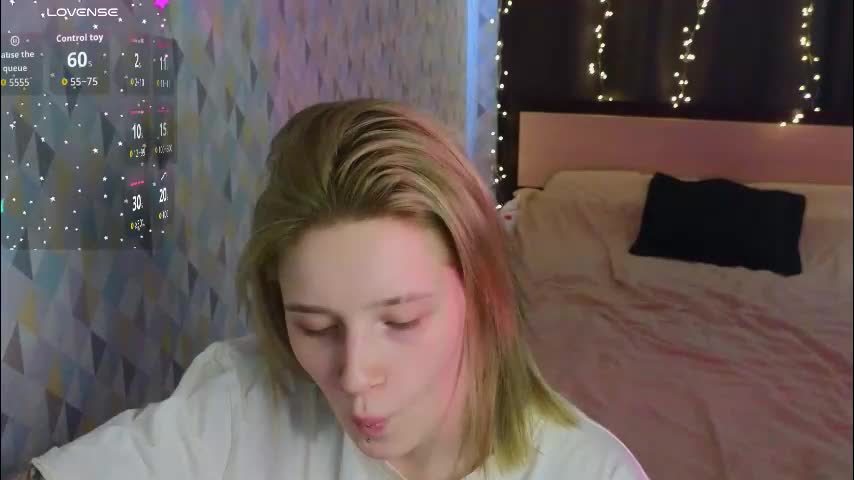 babees_eva Cam Model Chat March 4, 2026