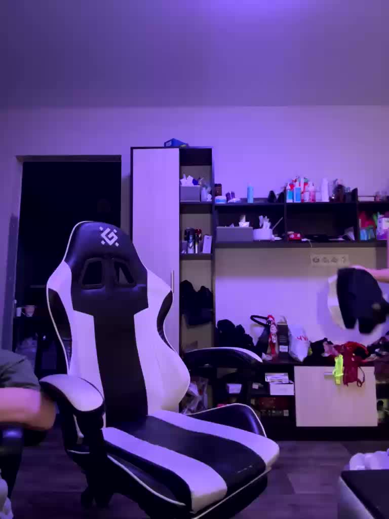 Durnaya_kis Cam Model Chat March 4, 2026