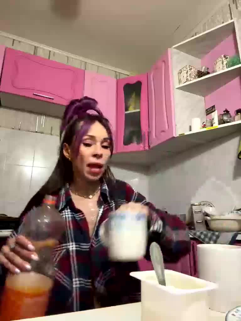 VIP17CoupleDream Cam Model Chat March 5, 2026