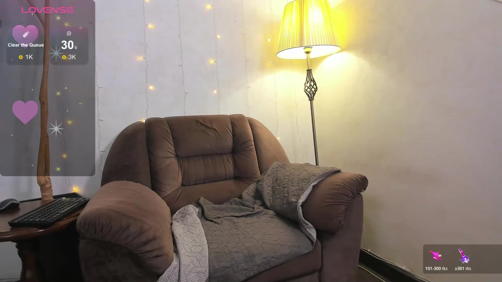 NikkiBrooks Cam Model Chat March 5, 2026