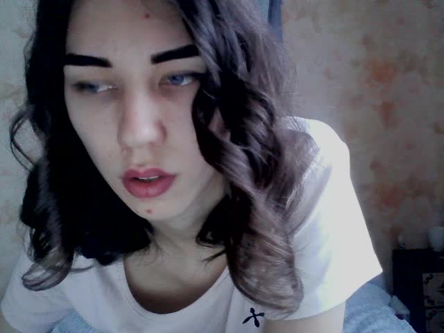 Kiitaa Cam Model Chat March 6, 2026