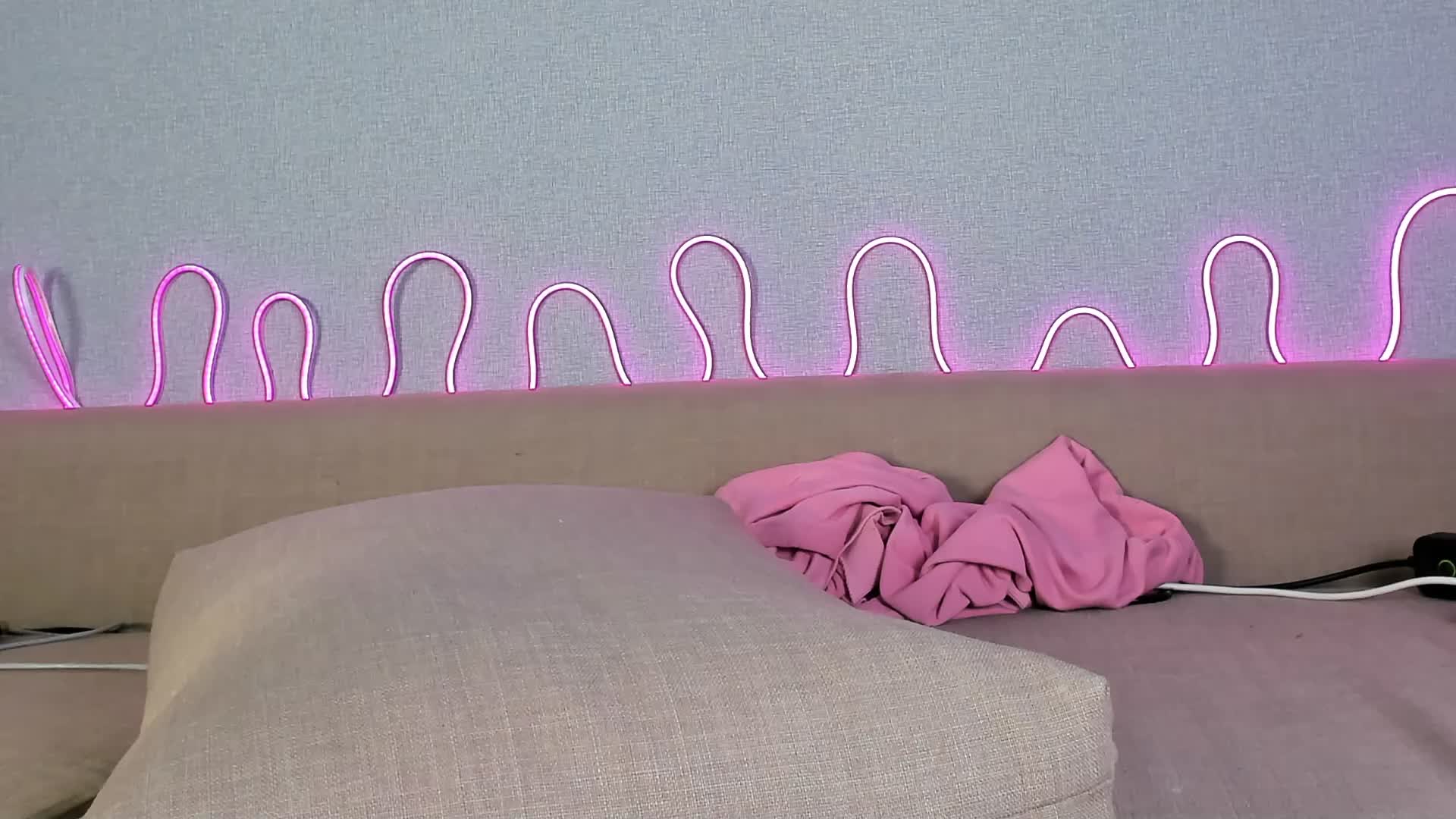 Dark-Willlow Cam Model Chat March 6, 2026