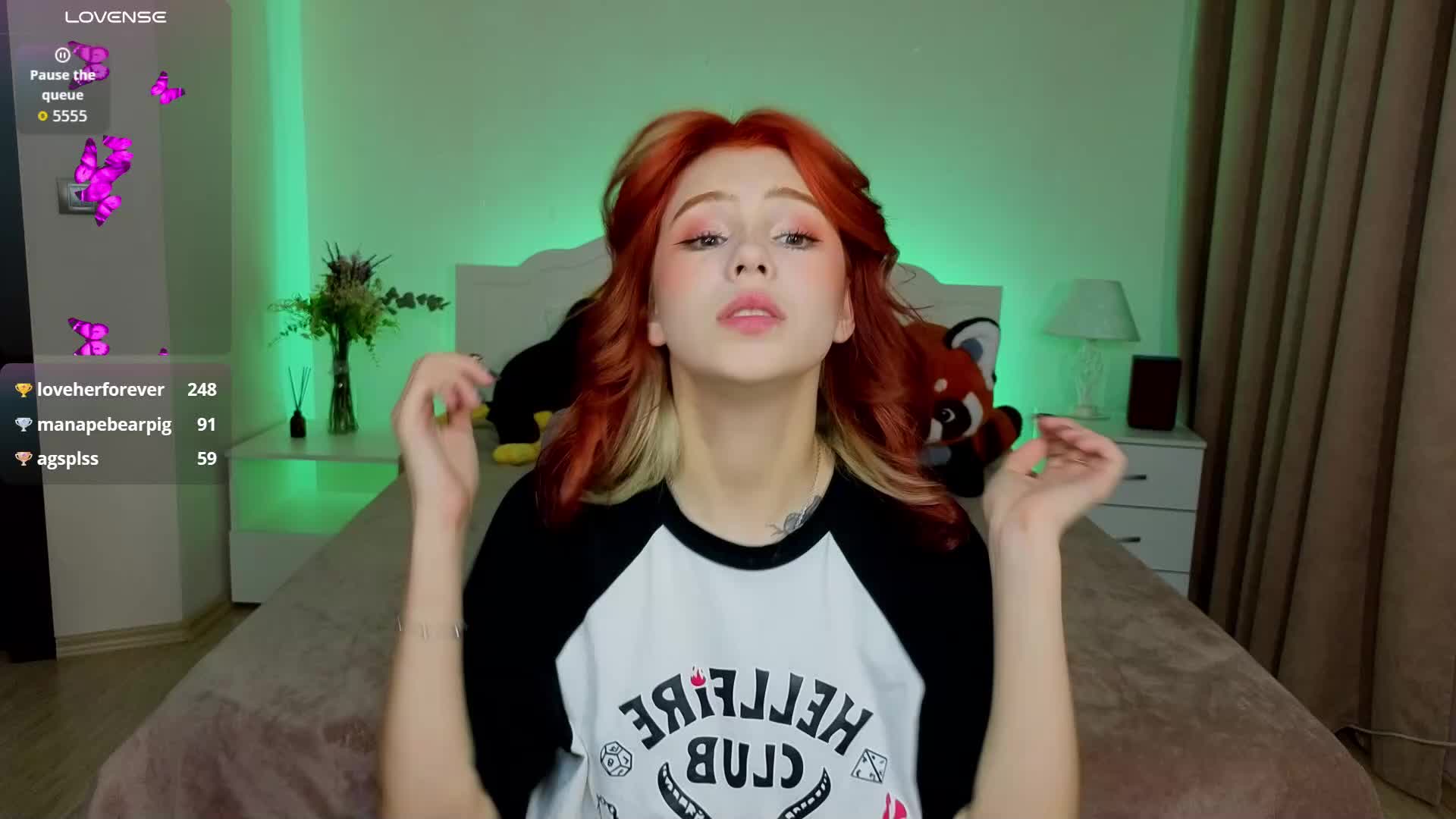 CoralineJones Cam Model Chat March 6, 2026