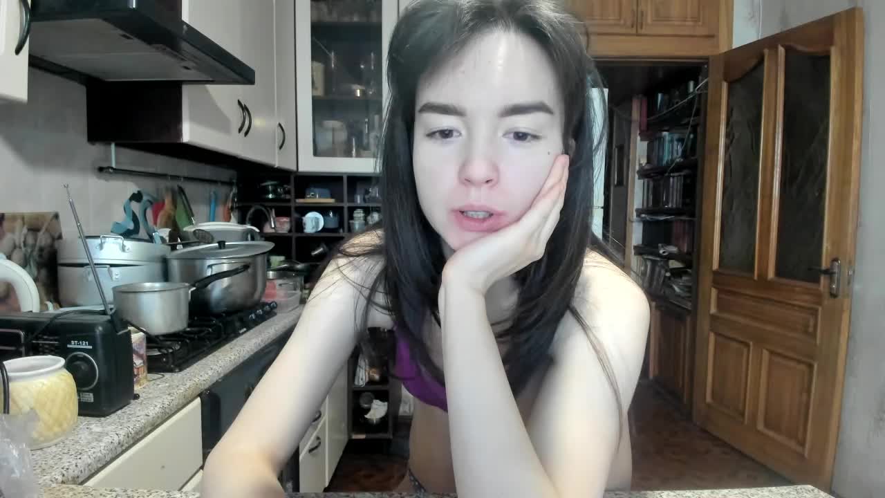 Kiticattt Cam Model Chat March 7, 2026