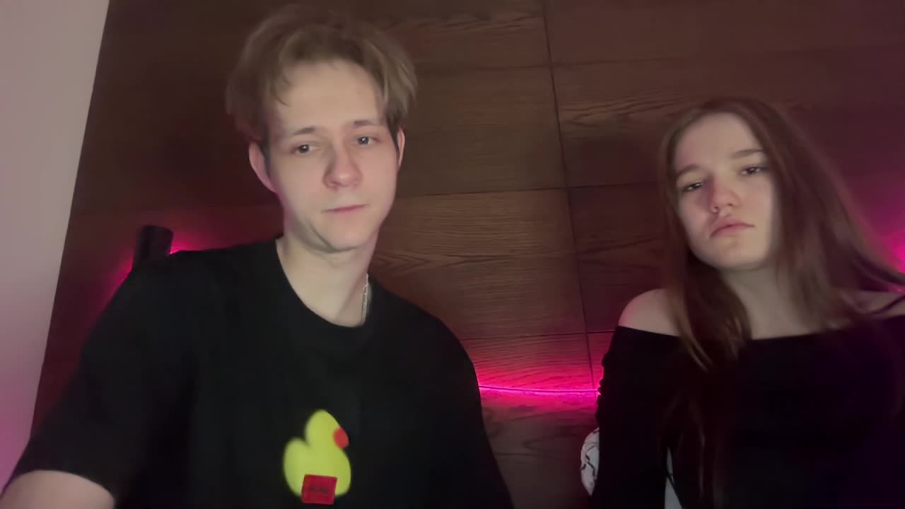 titsDestroy2007 Cam Model Chat March 7, 2026