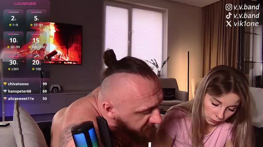 niki7377 Cam Model Chat March 7, 2026