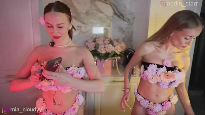 mia_cloudy Cam Model Chat March 8, 2026