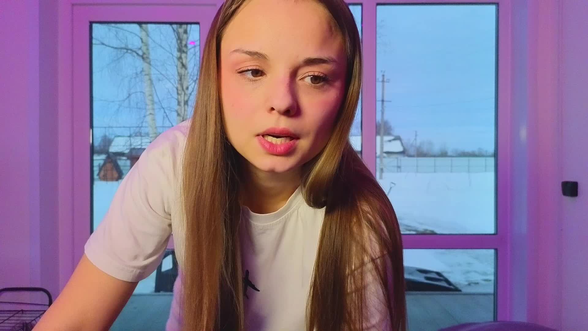 misss-vikki Cam Model Chat March 9, 2026