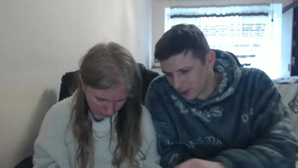 jenisandpeter Cam Model Chat March 9, 2026