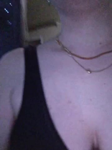 -Molly Cam Model Chat March 9, 2026