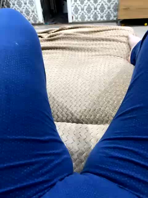 Love-para111 Cam Model Chat March 9, 2026