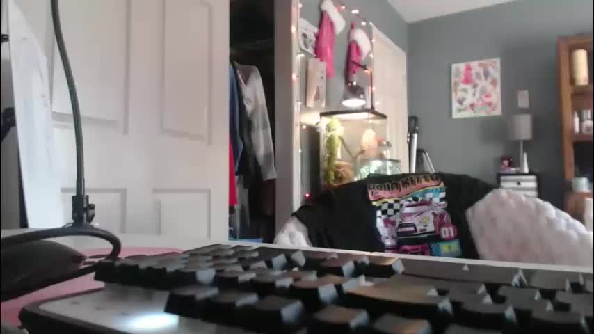 jadelondonxo Cam Model Chat March 10, 2026