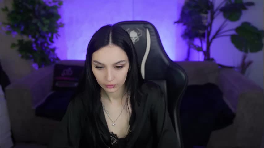 bright_diamonds_054 Cam Model Chat March 10, 2026