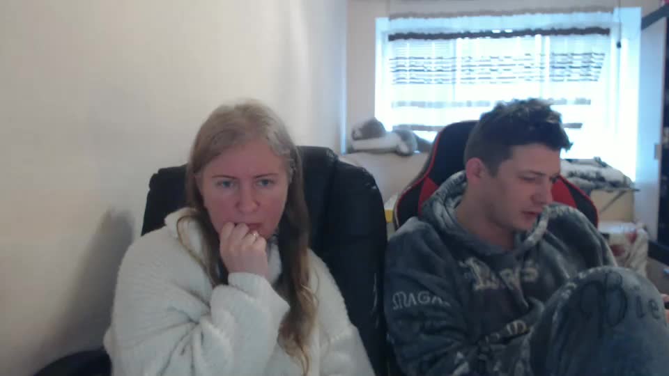 jenisandpeter Cam Model Chat March 10, 2026