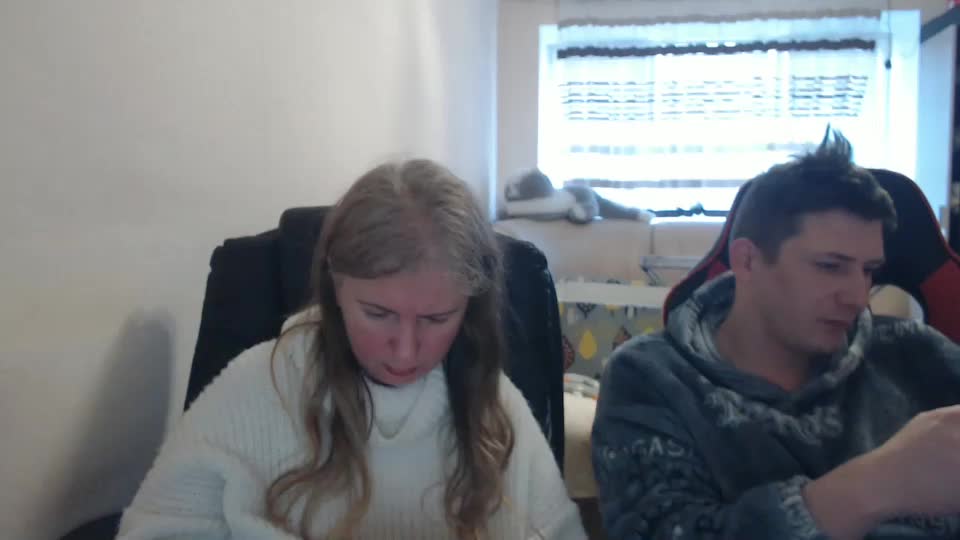 jenisandpeter Cam Model Chat March 10, 2026