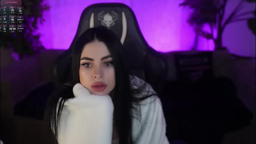 bright_diamonds_054 Cam Model Chat March 10, 2026