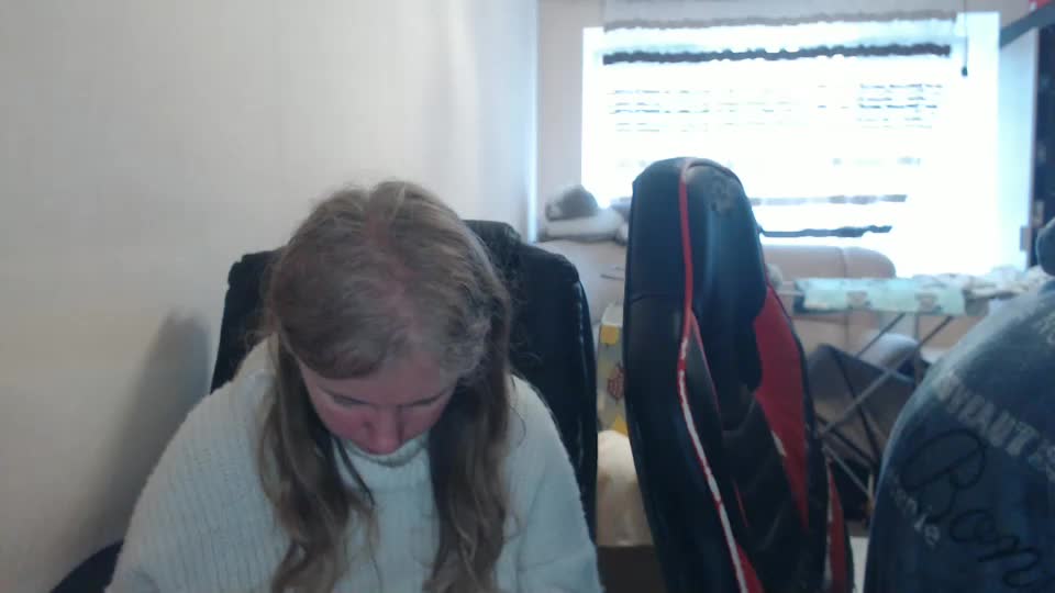 jenisandpeter Cam Model Chat March 10, 2026