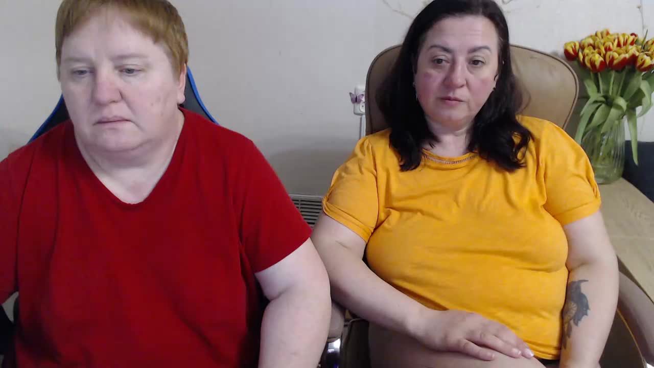 XMollyJaneEX Cam Model Chat March 10, 2026