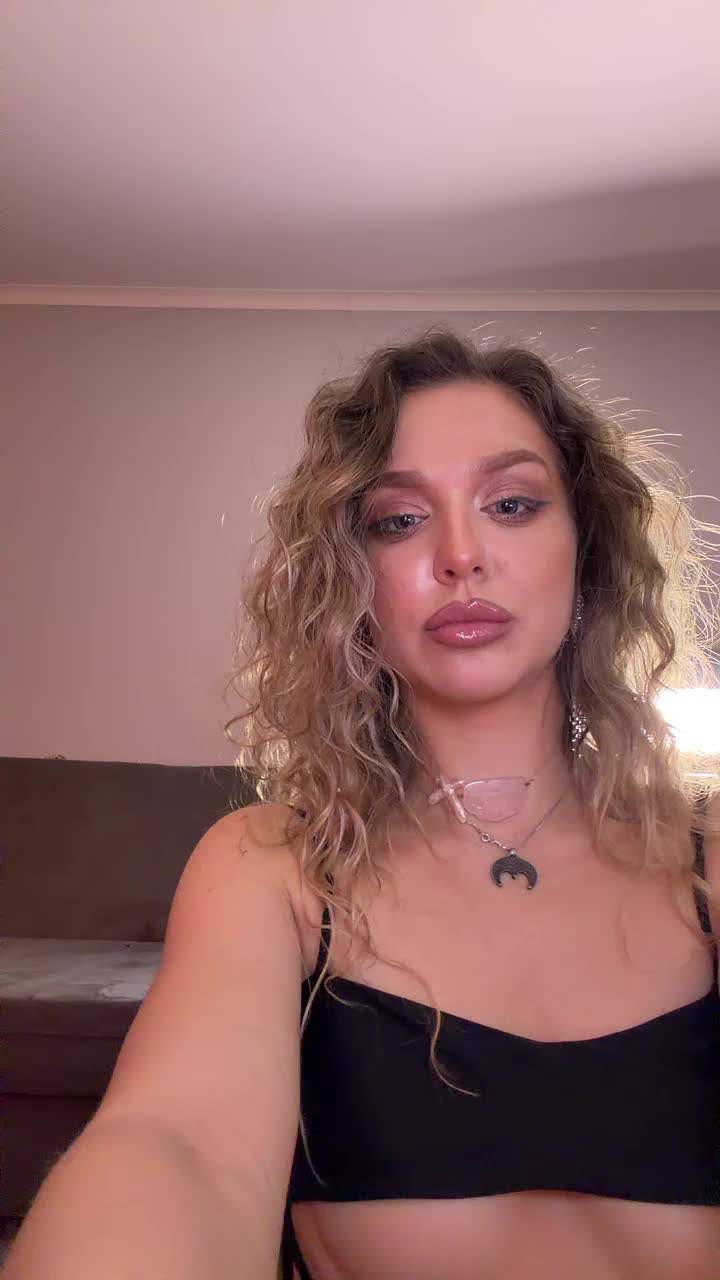 MistressX555 Cam Model Chat March 10, 2026