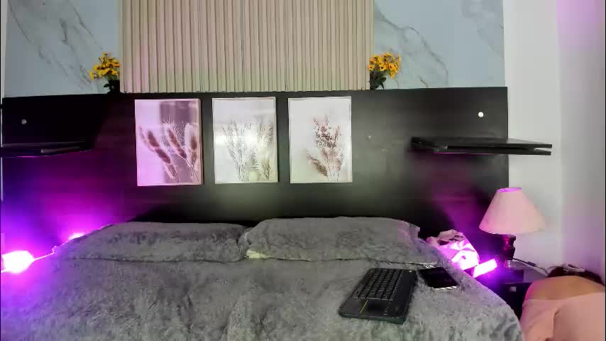 meredith_spencer Cam Model Chat March 10, 2026