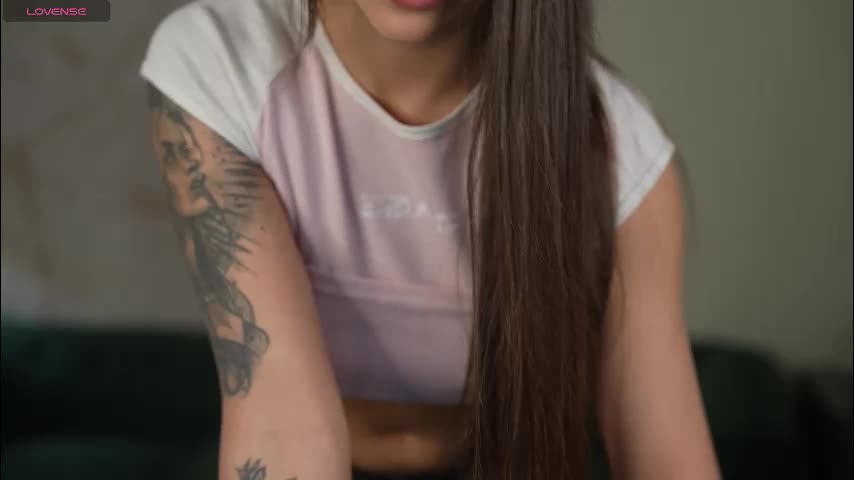 bright_diamonds_054 Cam Model Chat March 10, 2026