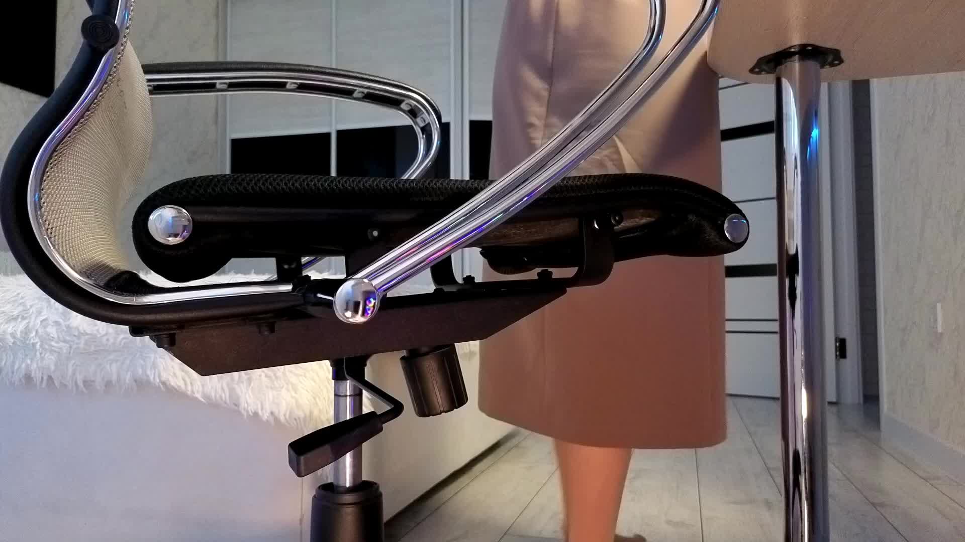 Strawberries_ Cam Model Chat March 11, 2026