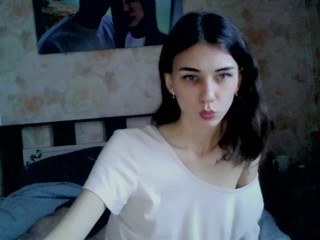 Kiitaa Cam Model Chat March 11, 2026