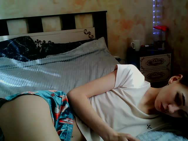 Kiitaa Cam Model Chat March 11, 2026