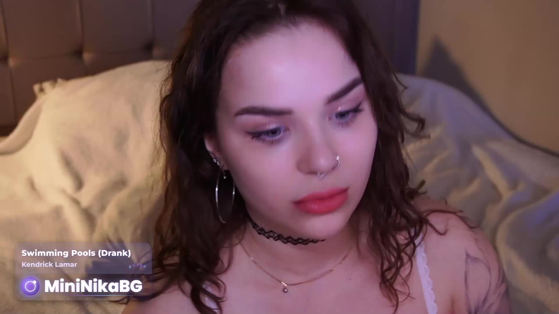 MiniNika Cam Model Chat March 11, 2026