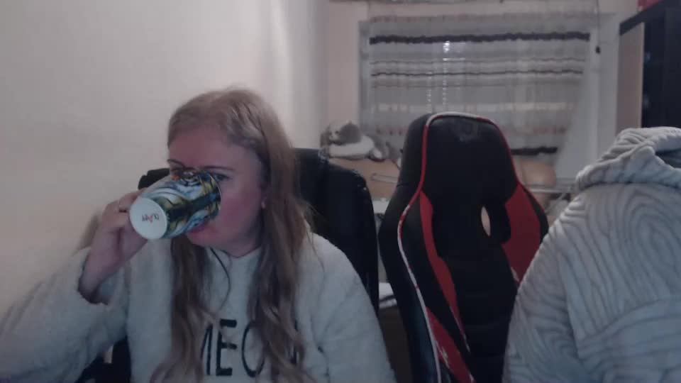 jenisandpeter Cam Model Chat March 12, 2026