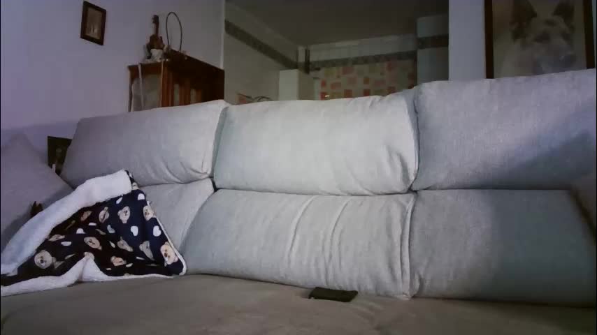 lolahueso Cam Model Chat March 12, 2026