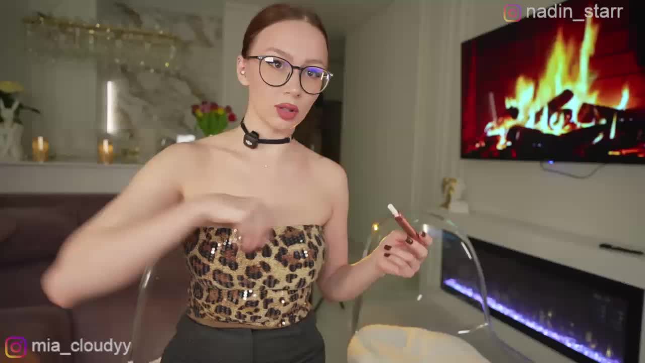 Nadin_star Cam Model Chat March 12, 2026