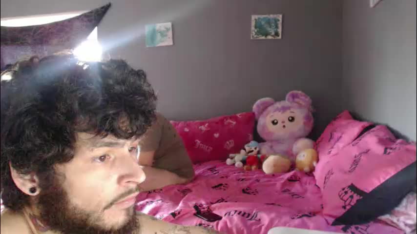 jadelondonxo Cam Model Chat March 12, 2026