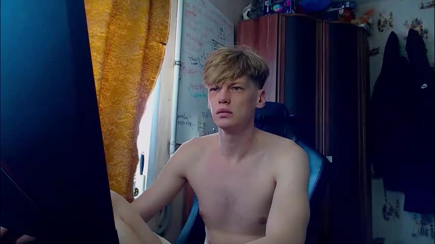 shyredstar Cam Model Chat March 12, 2026