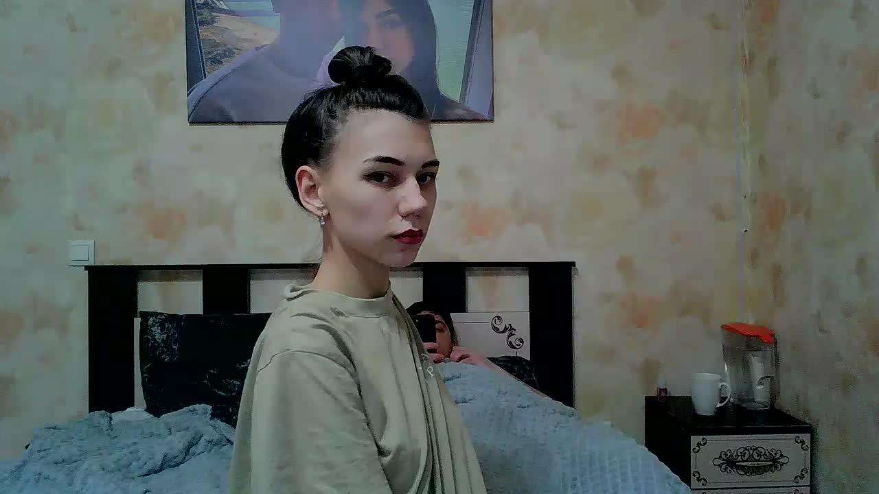 Kiitaa Cam Model Chat March 12, 2026