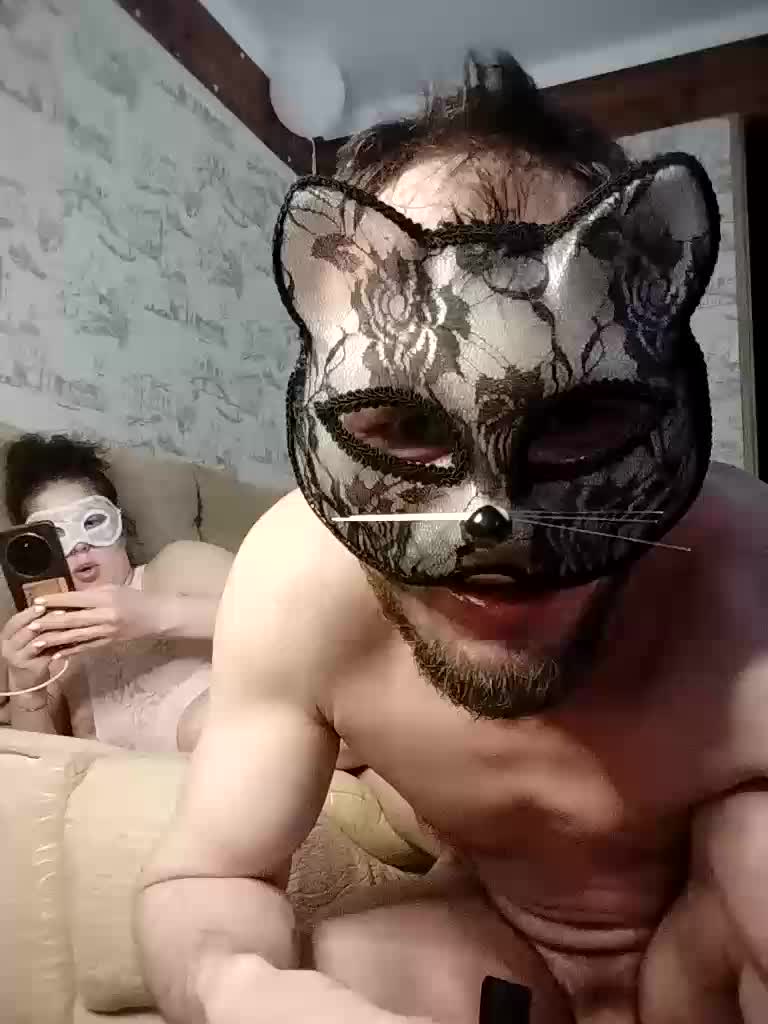 TataMiha2208 Cam Model Chat March 12, 2026