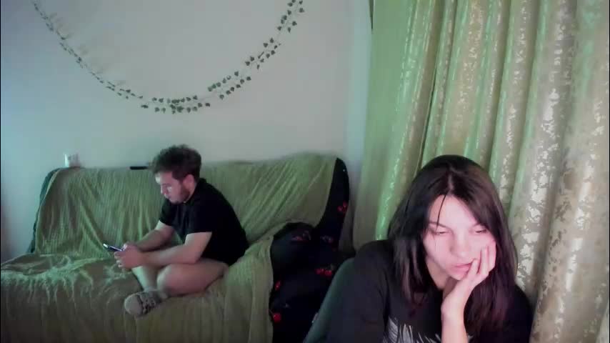 kesh_mne Cam Model Chat March 12, 2026