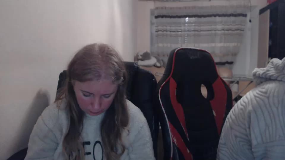 jenisandpeter Cam Model Chat March 12, 2026